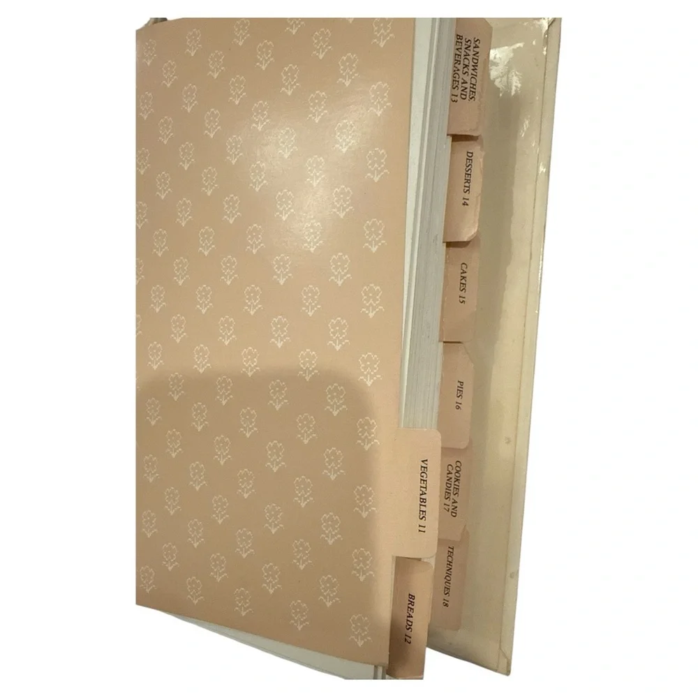 Betty Crocker Cookbook Recipes for Today‎ 1986 Binder Illustrated Sections 11-18